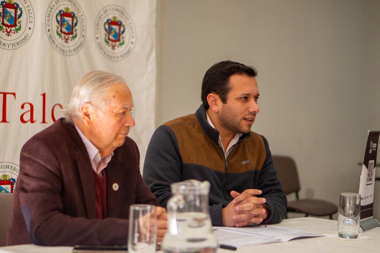 Para visibilizar emprendimientos: CRDP Maule firma convenio con Cámara de Comercio Talca