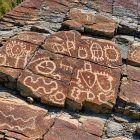 El legado milenario que resiste en la cordillera de Linares: Los misterios del arte rupestre estilo Guaiquivilo